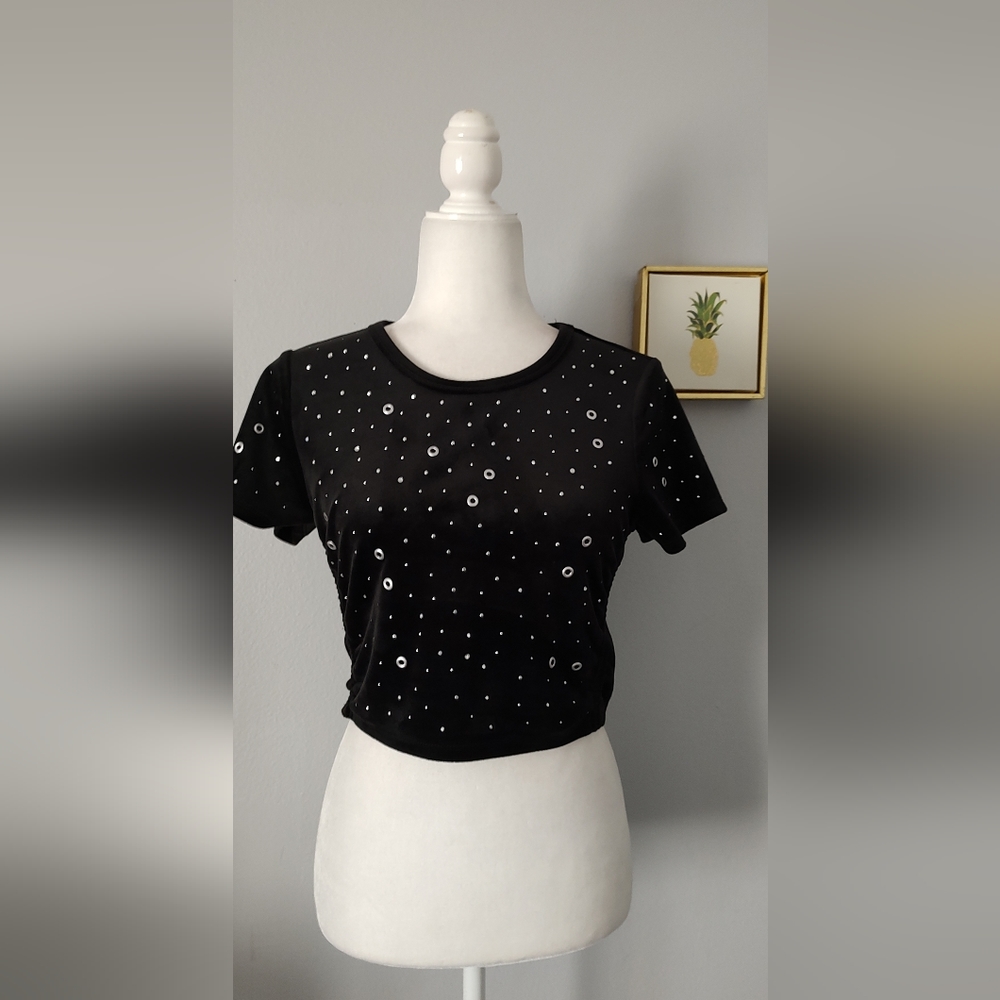Juicy couture Top Crop Velour Women Size M Embellished Super Comfortable New
